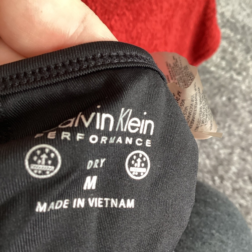 Calvin Klein Performance Sports Bra Size Med Racer Back - Picture 8 of 9